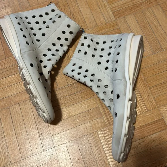 Arche - Picture 4 of 17